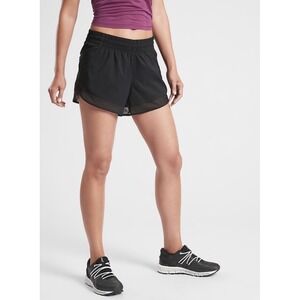 Athleta Mesh Racer Run 4" Short Black XS